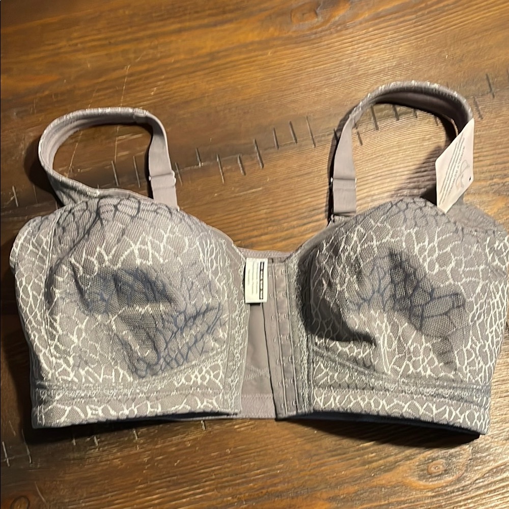 NWT Gray Lace Women's Bra